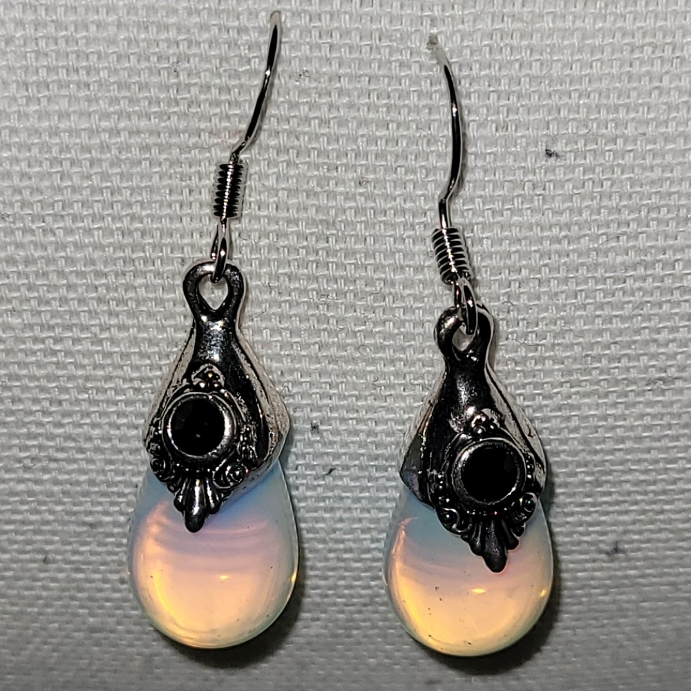 Moonstones & Black Sapphires